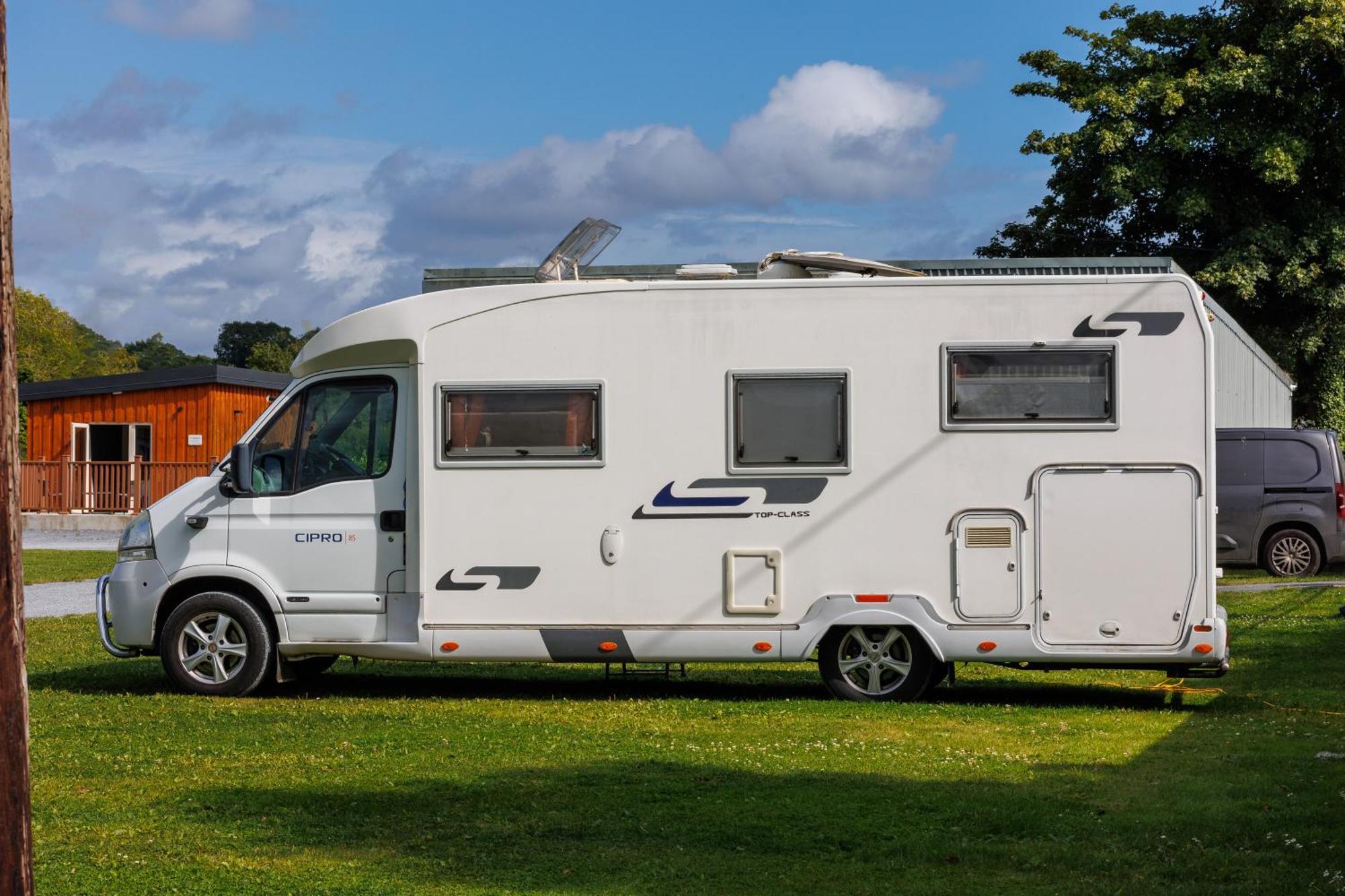 Stoneyford Luxurious Cabins Buitenkant foto